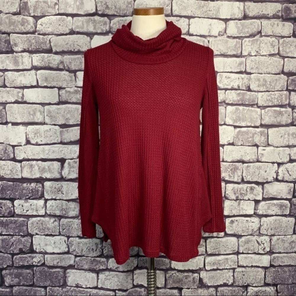 MOD Burgundy Waffle Knit Turtleneck Top Size S